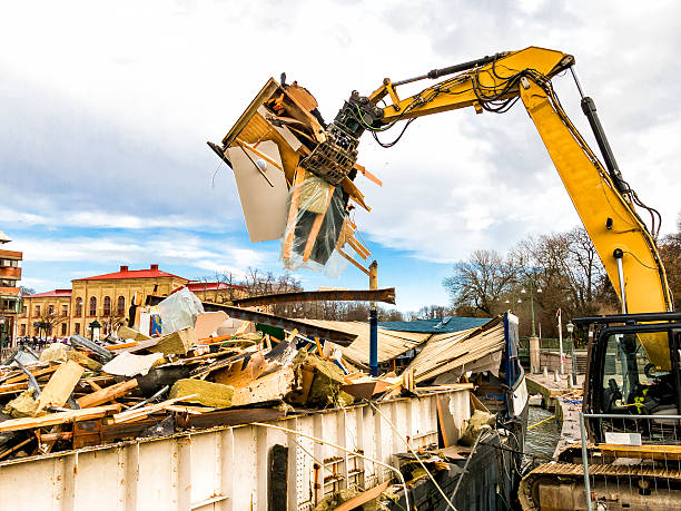 Best Junk Hauling Services  in Fennimore, WI
